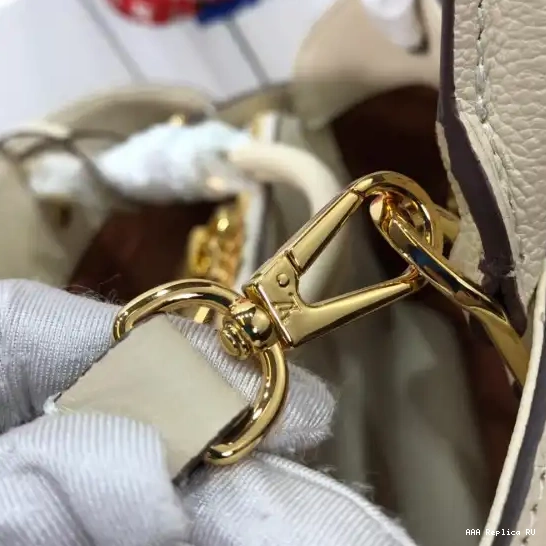 Aaa replica bags LOUIS VUITTON MONTAIGNE MM 0630